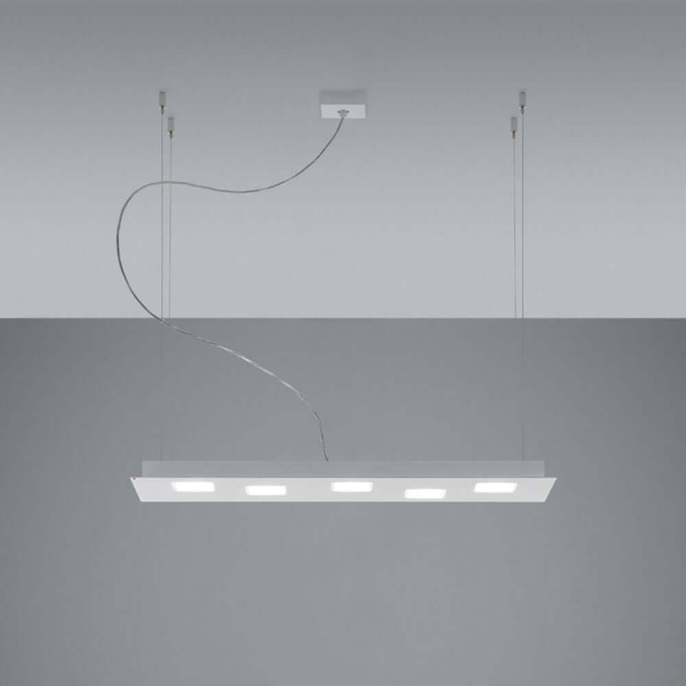 Fabbian Quarter LED-Pendelleuchte rechteckig in Weiß, ideal für moderne Wohnräume und Küchen.