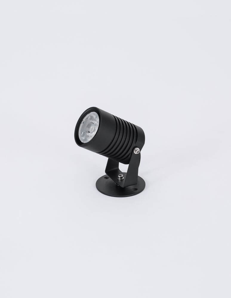 Fend LED Außenwandleuchte in Schwarz, minimalistisch, 3000K warmweißes Licht, ideal für Fassade und Garten.