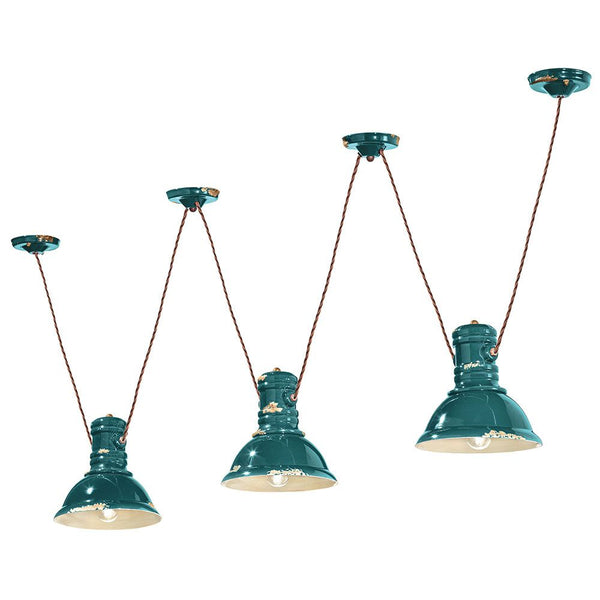 Plafonnier industriel Ferroluce en céramique avec trois lampes suspendues au design rustique