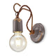 Ferroluce Vintage Wandleuchte mit industriellem Design und Vintage-Leuchtmittel für harmonisches Licht.