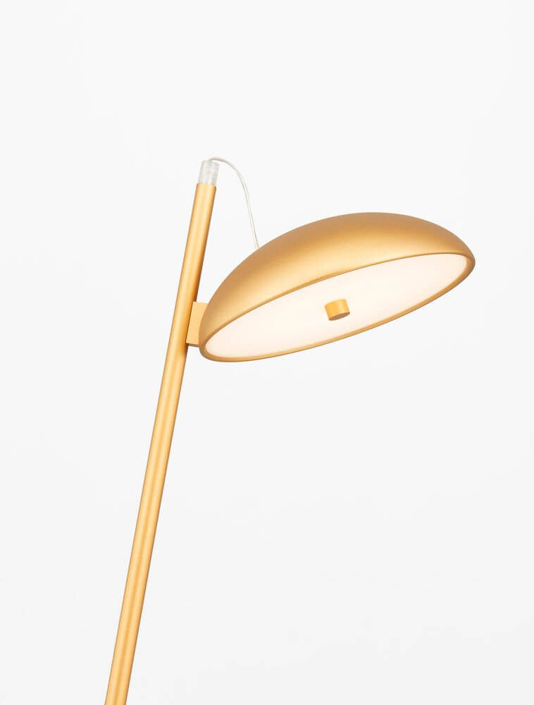 Flute LED Tischleuchte H 53cm 3000K mit elegantem, goldenen Design und modernem Licht.