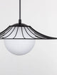 Fly Pendelleuchte Ø 36cm in modernem Design mit opalweißem Glasschirm und mattweißen Metallgestell.
