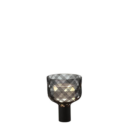 Forestier Antenna Tischleuchte mit geometrischem Design und metallischem Maschengewebe.