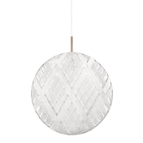 Forestier Chanpen Diamond pendant light in a round, stylish version, a delicate design with Abacá material.