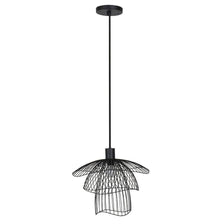 Forestier Pendelleuchte Papillon Ø 30cm in elegantem Schwarz mit dekorativen Metalldrähten.