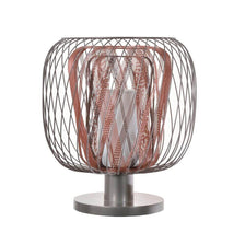 Forestier Tischleuchte Bodyless mit gewebtem Metall und weißem Diffusor, modernes Design für stilvolle Beleuchtung.