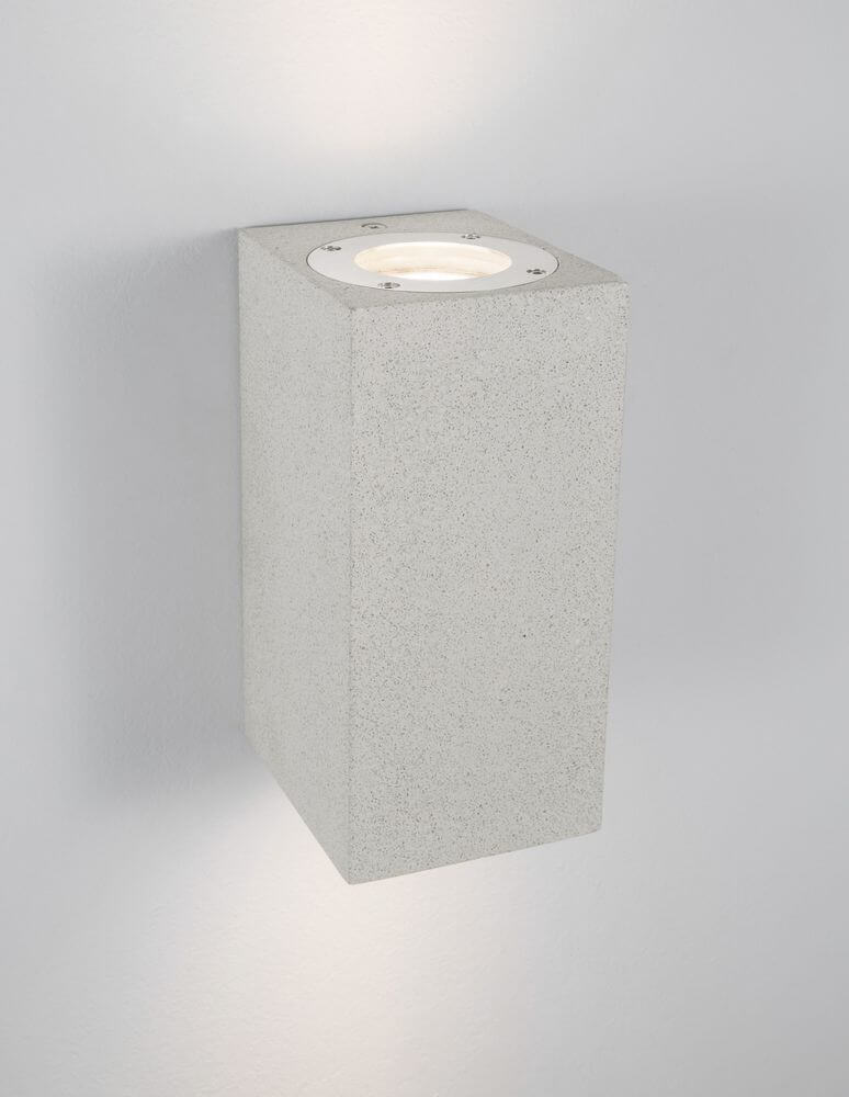 Fuento Außenwandleuchte H 18cm Beton IP65 in modernem Design, aus Beton und Glas, ideal für Außenbereiche.