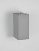 Fuento Außenwandleuchte H 18cm Beton IP65 in modernem Design aus Grau und Glas.