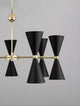 Gala Pendelleuchte Gold, Schwarz mit modernem Design und schwarzen konischen Lampenschirmen.