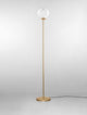 Galeo Stehlampe 3000K Gold mit elegantem Goldfinish und kugelförmigem Glas-Schirm in modernem Design.