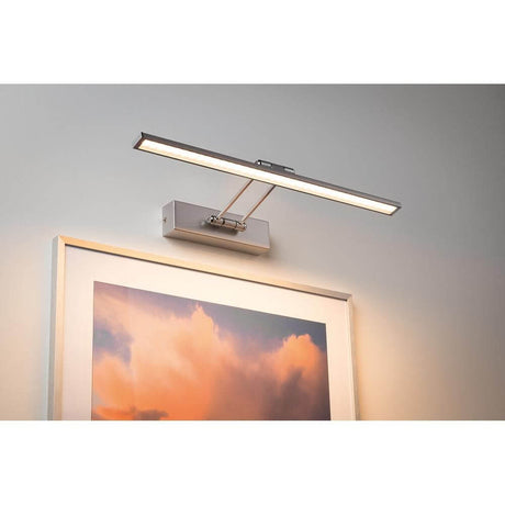 Galeria picture light LED Beam Fifty 7W brushed nickel mounted above a work of art.