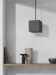 Gantlights B1 Hängelampe Beton – handgefertigte kubische Pendelleuchte aus Beton mit goldener Innenbeschichtung, made in Brandenburg