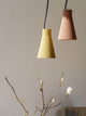 Gantlights S1 Beton Pendelleuchte geriffelt, handgefertigte Leuchte mit geriffelter Oberfläche, perfekte Raumbeleuchtung.