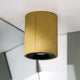 Gantlights S2 schwenkbarer Deckenspot Plissiert aus Beton mit gerillter Oberfläche für modernes Raumdesign.