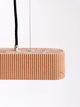 Gantlights S4 Beton LED-Pendelleuchte 61cm Plissiert mit geriffeltem Design aus Beton.