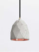 Gantlights T1 Pendelleuchte Beton aus robustem Beton mit kupferner Innenbeschichtung.