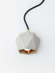 Gantlights T2-Up Tischlampe Beton - geometrische Tischlampe aus Beton mit innenliegender goldener Beschichtung.