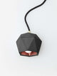 Gantlights T2-Up Tischlampe Beton in geometrischer Form mit schwarzem Beton und kupferfarbener Innenseite