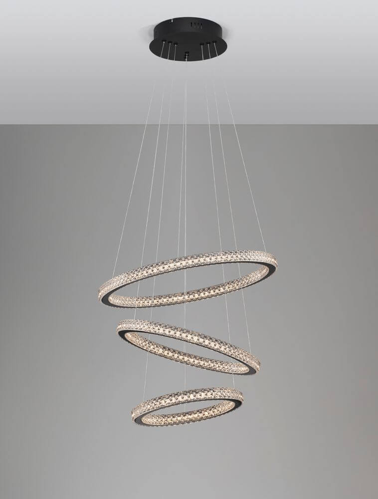 Ginevra LED Pendelleuchte 3-flammig Ø 51cm 3000K Schwarz mit schwebenden Ringen und edlem Design.