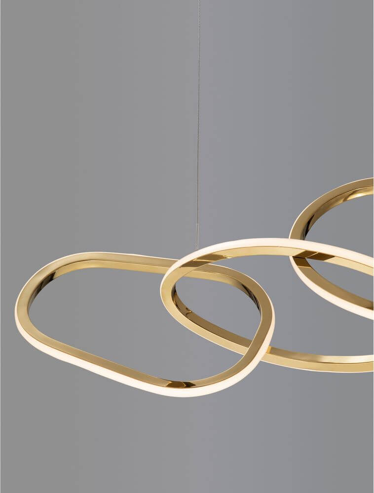 Girish LED Pendelleuchte 4-flammig 3000K Gold mit organisch geformten Ringen in edlem Gold.