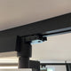 Detailansicht des 3-Phasen Euro-Adapters des Golo Power-LED Schienenstrahlers für flexible Beleuchtung.