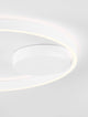 Hedra Deckenleuchte 2-flammig Ø 60cm 3000K in elegantem Design mit weißen LED-Rahmen und flachem Profil.