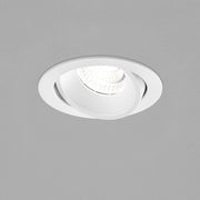 LED Decken-Einbauleuchte Sid Weiß 890lm IP65 in Decke eingebaut, dimmbar, für Innen- und Außenbereiche geeignet.