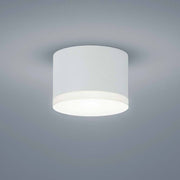 LED Plafonnier Pala blanc au design moderne avec boîtier blanc et diffusion uniforme de la lumière.