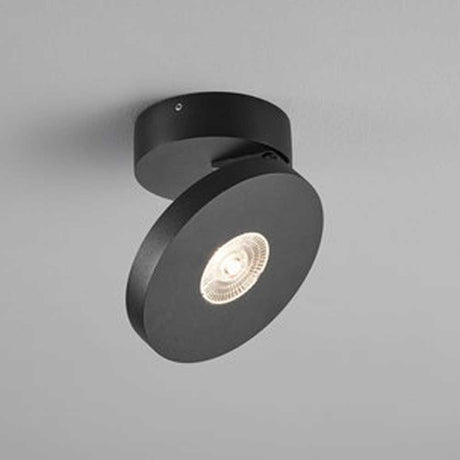 LED Deckenspot Goto schwenkbar IP54 in Schwarz, dimmbar mit 580 Lumen für gezielte Beleuchtung.