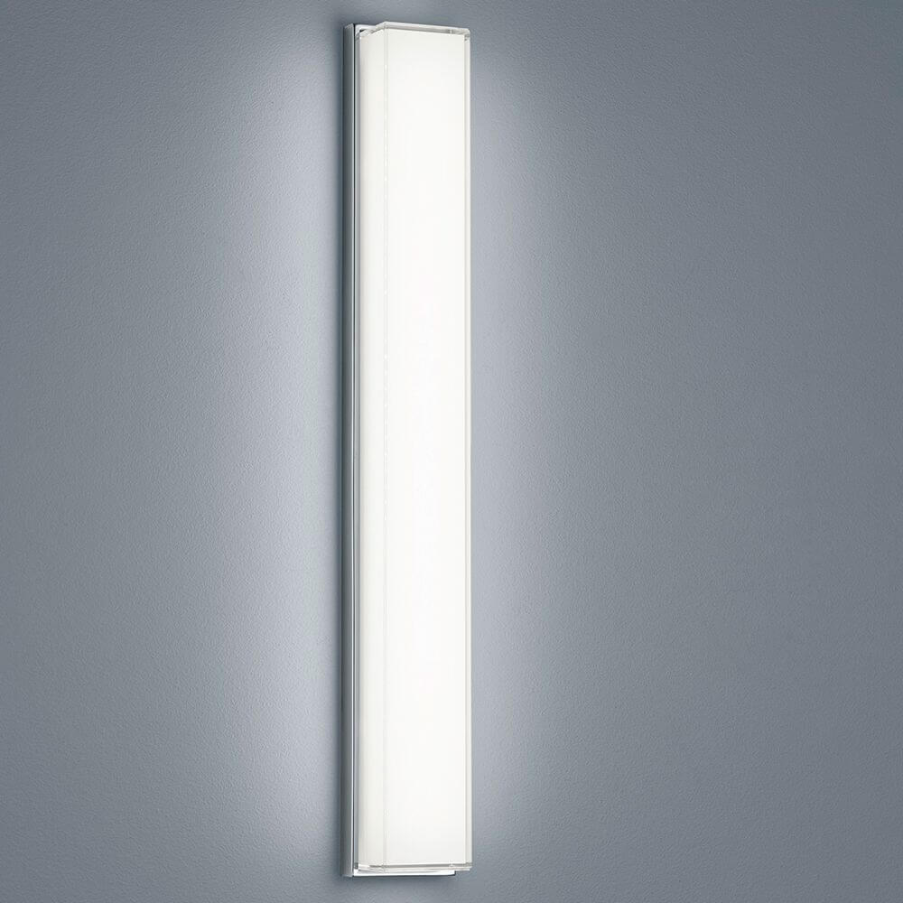 LED Wandleuchte, Cosi Chrom an einer Wand montiert, dimmbar für individuelle Beleuchtung, ideal für Badezimmer.