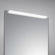 blendfreie LED-Spiegelbeleuchtung Onta über einem Spiegel, modernaussehen und funktional für jeden Raum.
