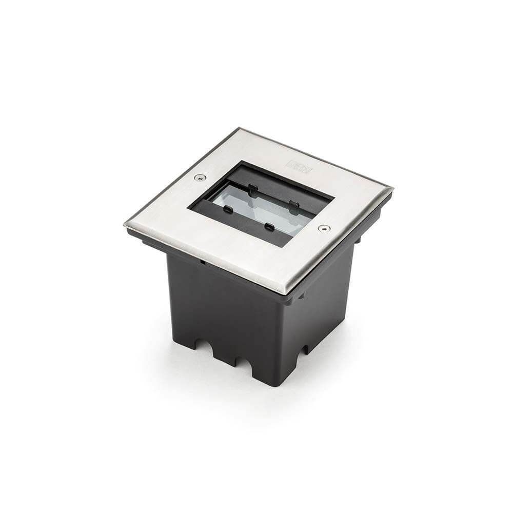 High Power LED Bodeneinbaustrahler 600lm mit Lichtaustritt Edelstahl auf einem weißen Hintergrund.