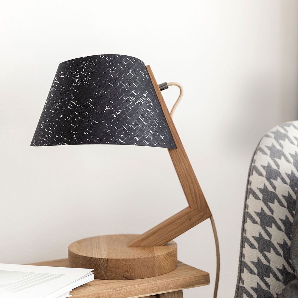 Lampe de table en bois avec parapluie courbe