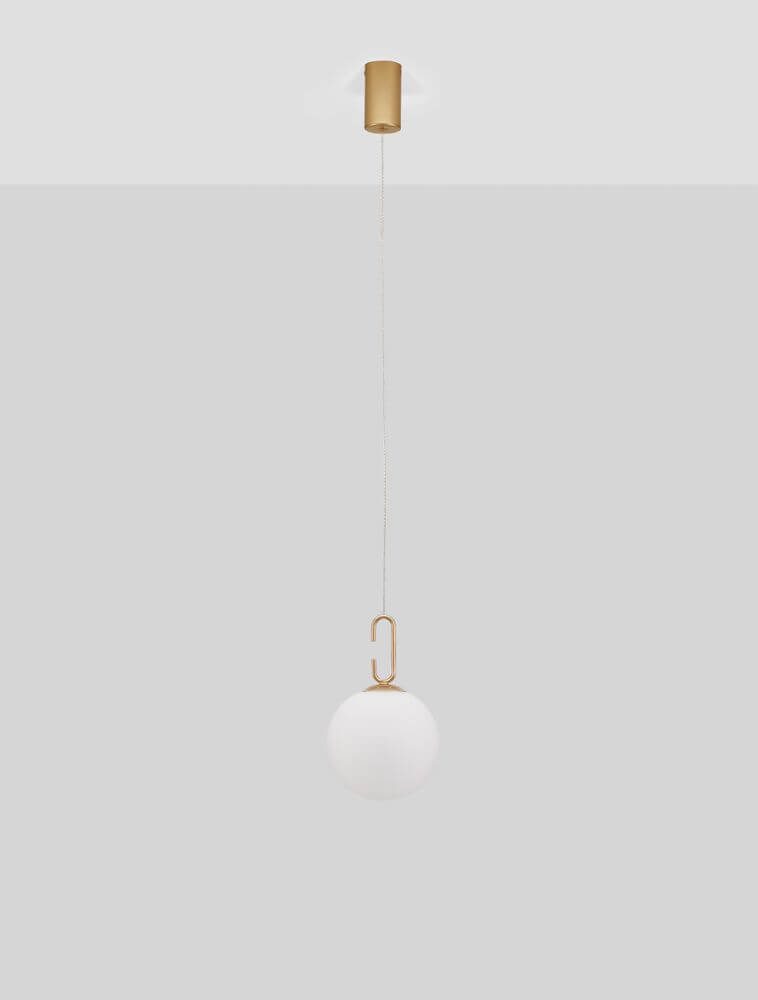 Hook LED Pendelleuchte Ø 18cm 3000K Gold-Gebürstet, Weiß über einem grauen Hintergrund.