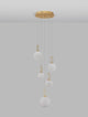Hook LED Pendelleuchte 5-flammig Ø 42cm 3000K Gold-Gebürstet, Weiß im modernen Design mit weißen Kugeln.