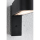 House LED Außenwandleuchte Ito Bewegungssensor Vertikal schwarze vertikale Wandlampe mit Bewegungssensor und IP44 Schutz an Hauswand