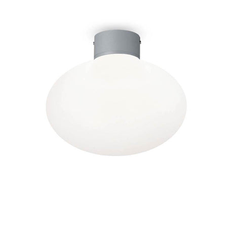 Clio Baldachin IP44 moderne Deckenleuchte mit weißem Glas und silbernem Deckenelement.
