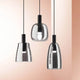 Coco LED Pendelleuchte in elegantem Design mit drei Glaskörpern, ideal für moderne Innenräume.