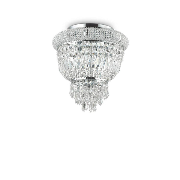 Dubai 3-light ceiling light in chrome with an elegant design and crystal accents for stylish lighting.