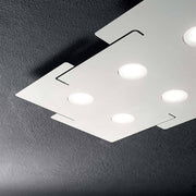 Ceiling light Totem 6-light White with modern LED lights mounted on a ceiling.
