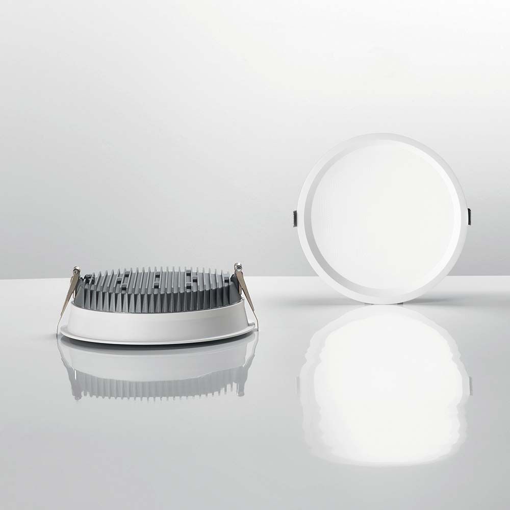 Deep LED recessed light white