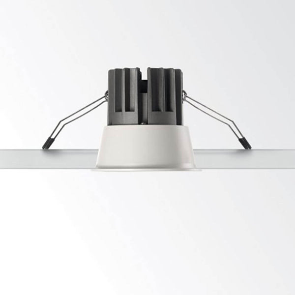 Einbaustrahler Game Round Schwarz Schwarz von Ideal Lux, elegante LED Einbauleuchte für Gipskartondecken.