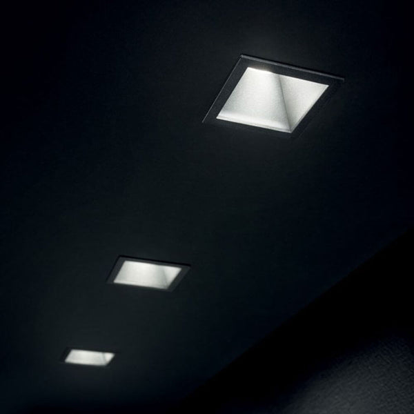 Einbaustrahler Game Square Weiß - quadratischer LED-Einbaustrahler für Gipskartondecken in Weiß matt RAL 9001