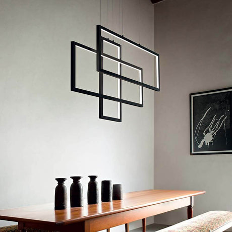 Suspension en métal Frame LED moderne au-dessus d’une table en bois dans un intérieur élégant.