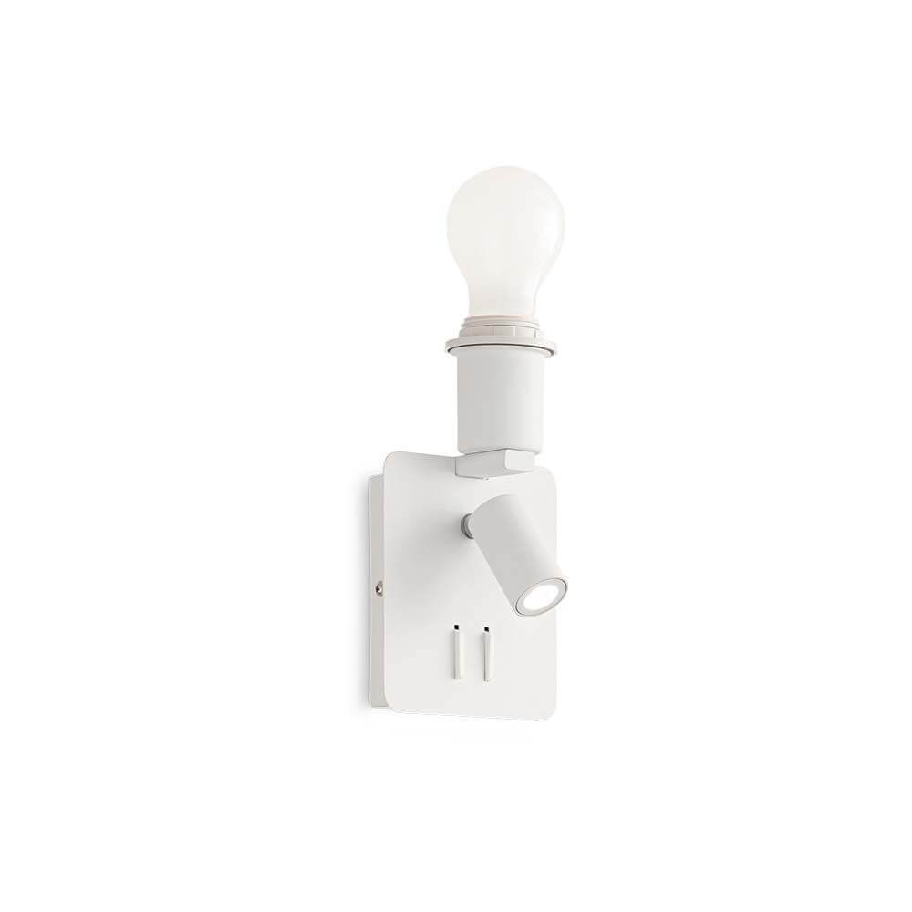 Gea Map Wandlampe mit LED Leselicht an einer weißen Wand, moderne Beleuchtungslösung.