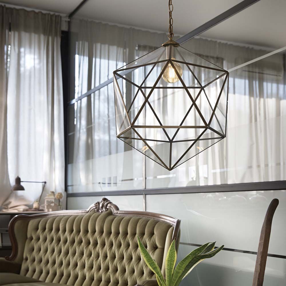 Hängeleuchte Deca Sp1 Gross im modernen Raum, elegantes Design mit geometrischem Schirm und warmem Licht.