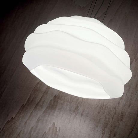 Hängeleuchte Karma Sp1 Klein in modernem Design, elegant und stilvoll für jede Raumbeleuchtung.