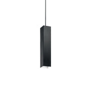 Suspension Sky Sp1 noire au design moderne, idéale pour des intérieurs élégants.