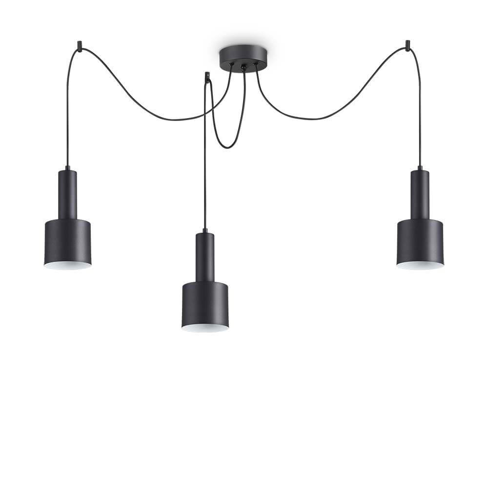 Holly Pendelleuchte 3-flammig mit drei schwarzen Lampenschirmen und modernem Design.