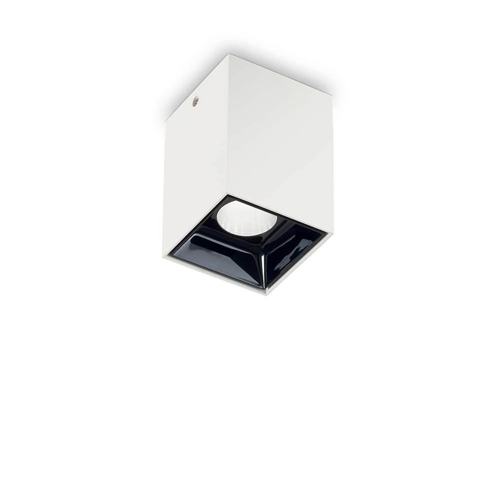 LED Deckenlampe Nitro 10W Quadratisch Weiß – moderne, quadratische Deckenleuchte in klassischem Weiß.
